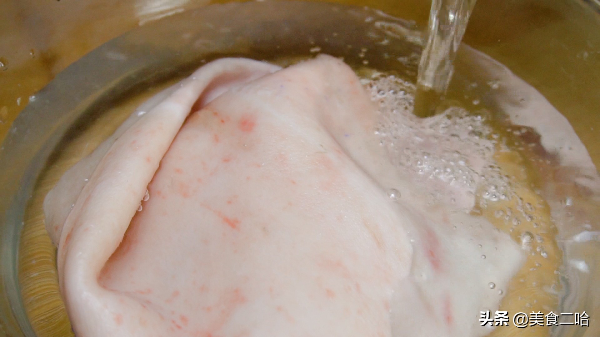 猪皮除了做皮冻还能咋吃,猪皮除了做冻还可以怎么吃