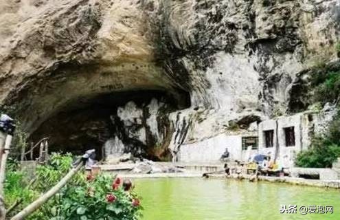 云南十大最美温泉,不但美食众多,美女也如云,带你泡遍全云南!