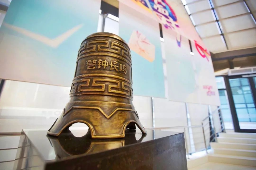 灏忕背蹇墜鎬婚儴,灏忕背鍐呴儴澶фゼ