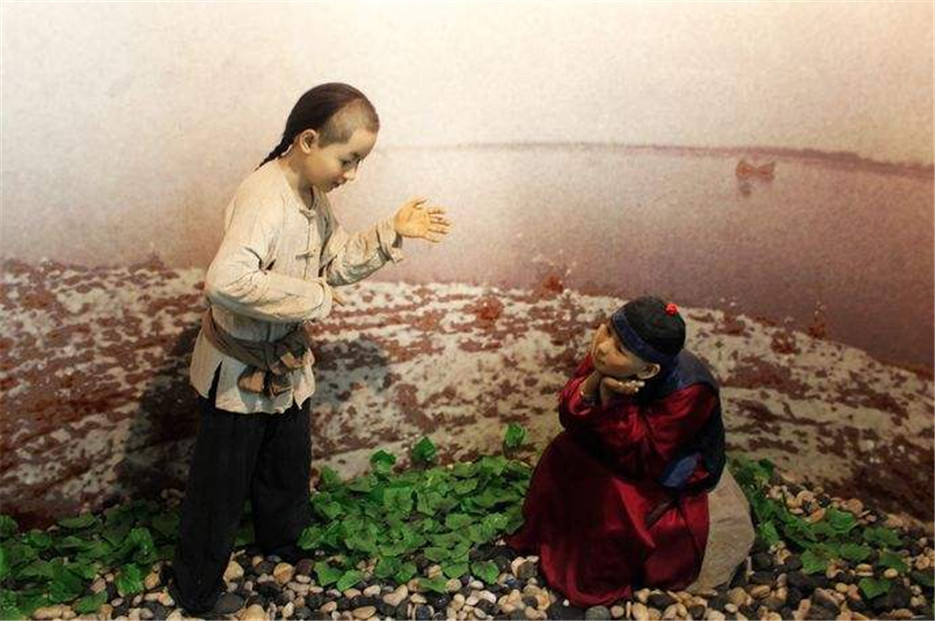 鲁迅玩伴闰土的另一面：爱上同村寡妇，坚持与妻子离婚，晚景凄凉