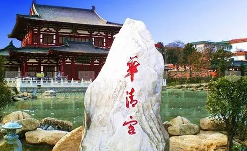 温泉是怎么治病的,泡温泉真的可以调理身体吗