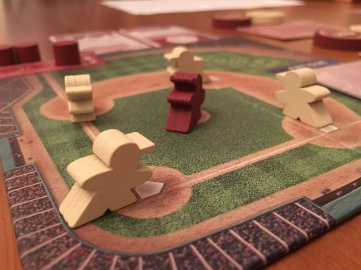 桌游推荐2-4人策略游戏,四个人的桌游有什么推荐