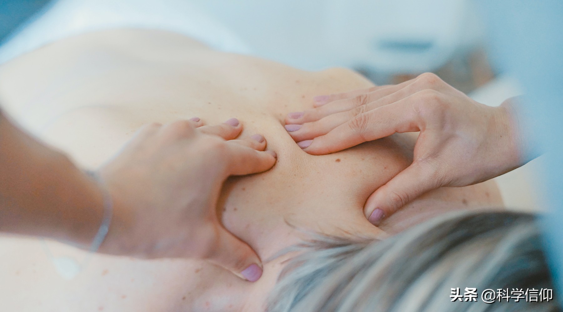 谁说按摩不科学?证据来了,按摩能清除肌肉中的炎症因子