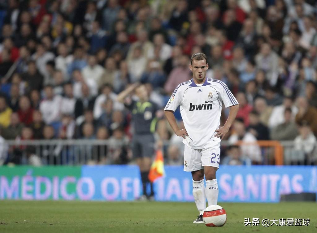 罗本斯内德范佩西亨特拉尔,罗本荷兰三棍