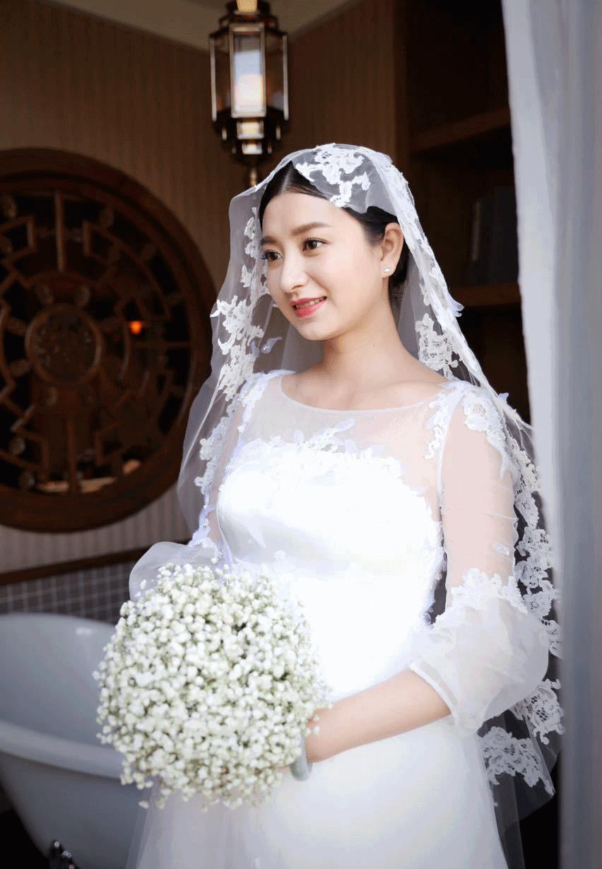 谢娜婚纱礼服,谢娜蓝色婚纱