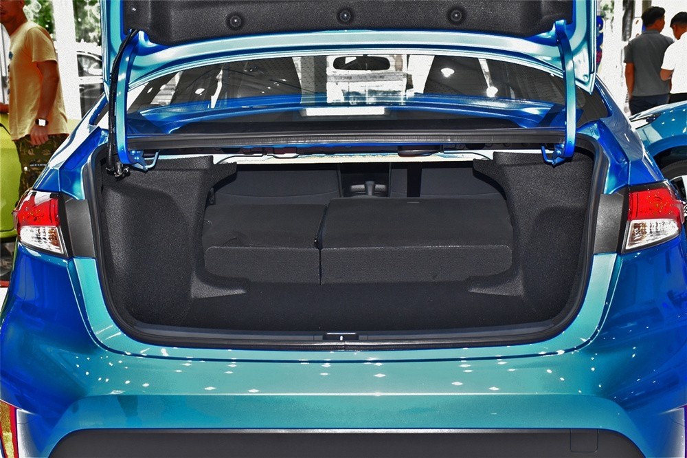 轩逸和雷凌到底选哪个,轩逸和雷凌哪个的通过性更好