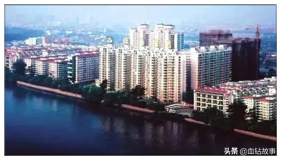 许家印与香港哪些富豪合作过,许家印4个亿香港豪宅