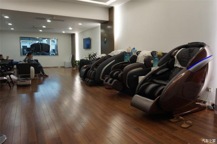 探寻武汉奔驰4S店，聊聊疫情背后那些我们不知道的事儿