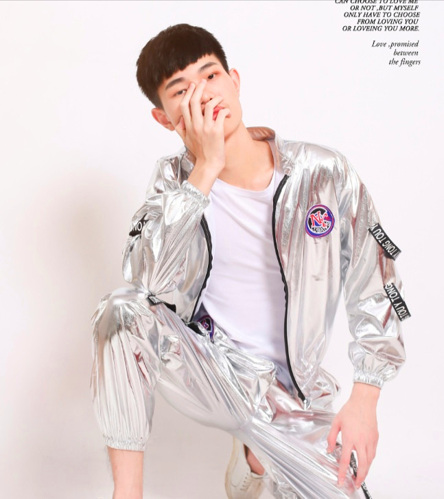 和平精英鲨鱼去招募队友,和平精英鲨鱼招人