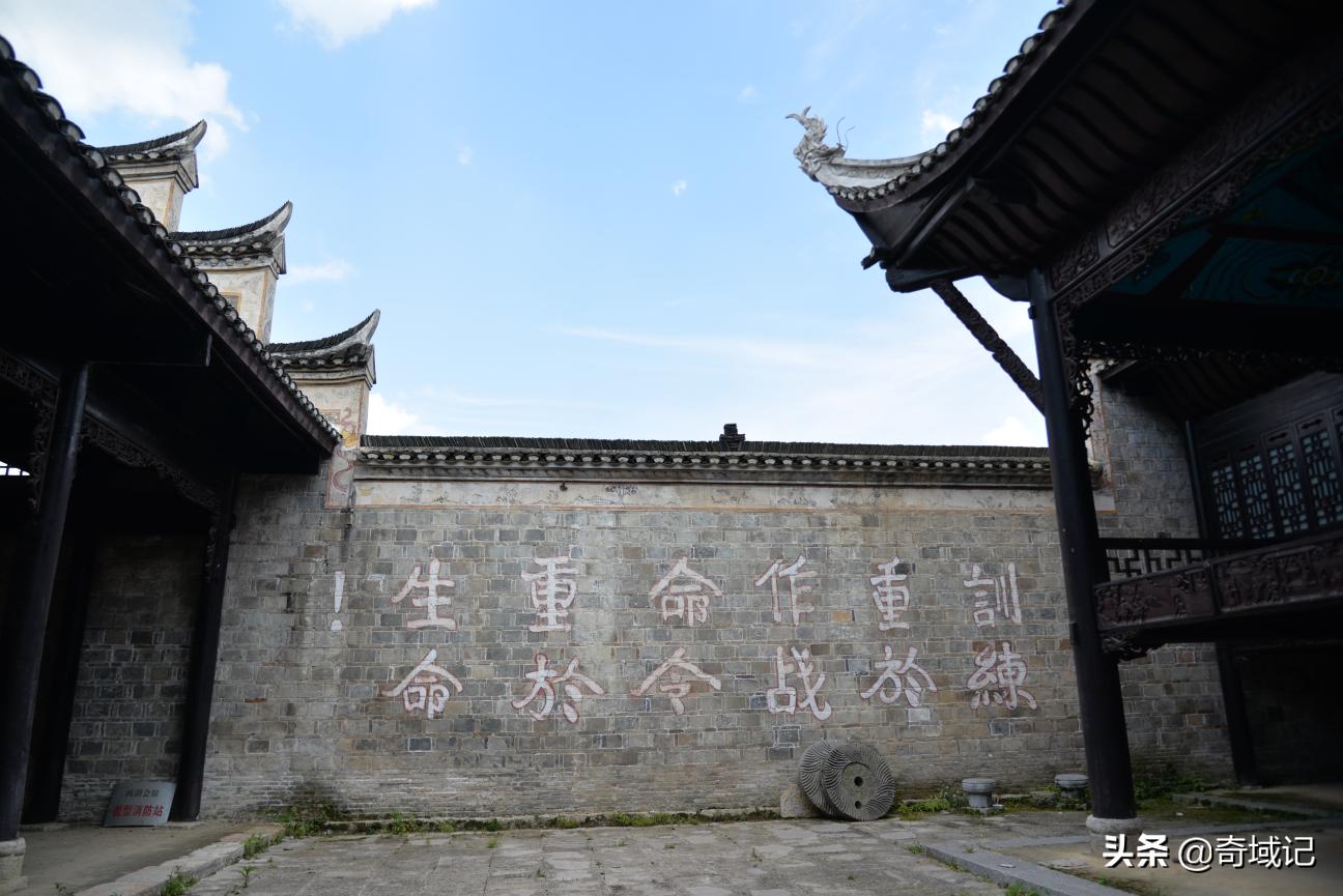 苗族施洞古镇,黔东南施洞古镇视频