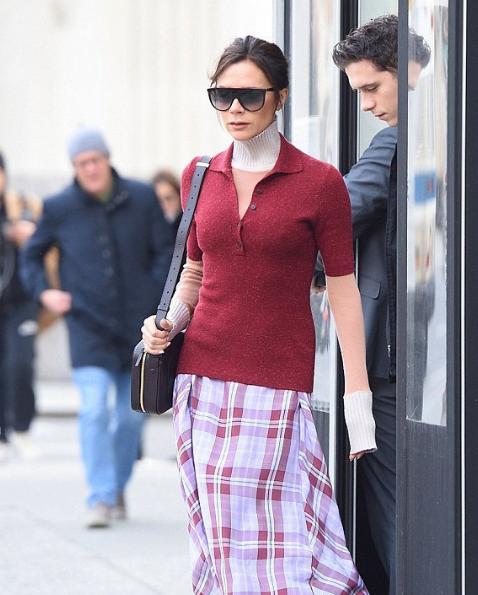 polo衫穿得好看又显身材,polo衫太大了要怎么穿才好看