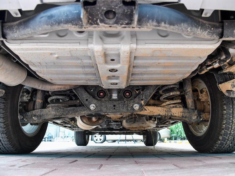 帕杰罗跑烂泥巴路,帕杰罗走山路