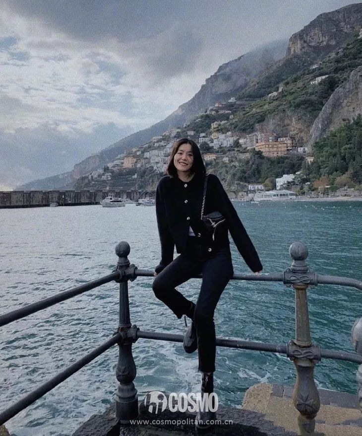 10只包上百万,郑秀妍比妹妹郑秀晶奢侈太多