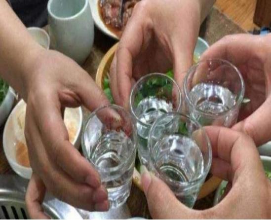 蜂蜜浓茶能解酒大错特错,浓茶能解酒吗解酒的六大妙招