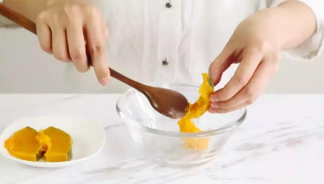 九个月宝宝吃的手抓饼,十个月宝宝辅食手抓饼