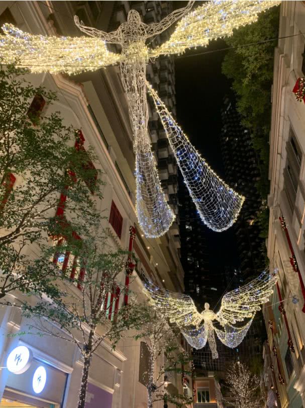 香港巨型圣诞树,香港圣诞树旅游攻略