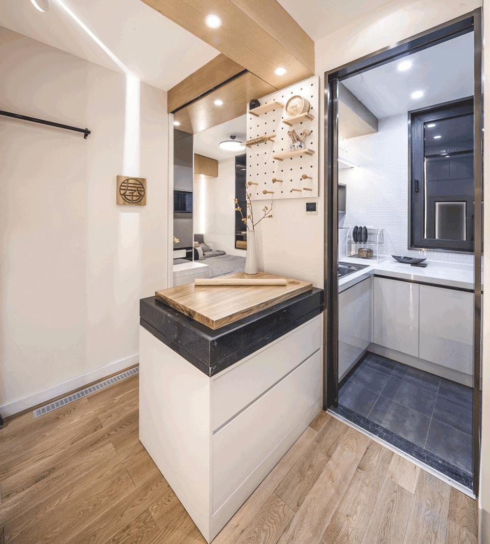 上海不到34㎡的老公房，“翠玲珑”设计，竟容纳祖孙三代五口人