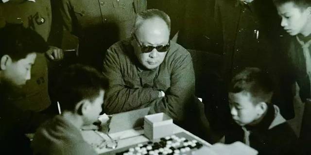 聂卫平和吴清源下棋,聂卫平和陈毅走棋的电影