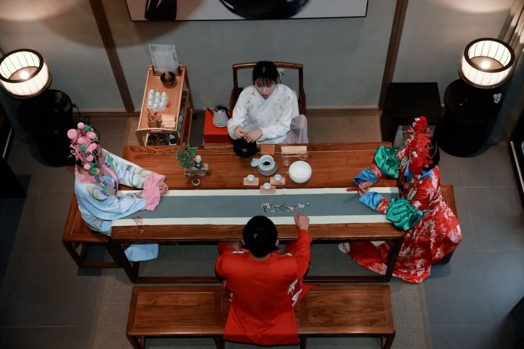 住进风景里温泉酒店,住进风景里旅游度假温泉酒店