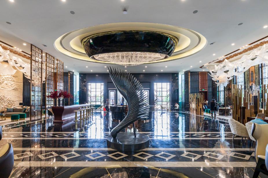 光荣与梦想解读,光荣与梦想的主题思想