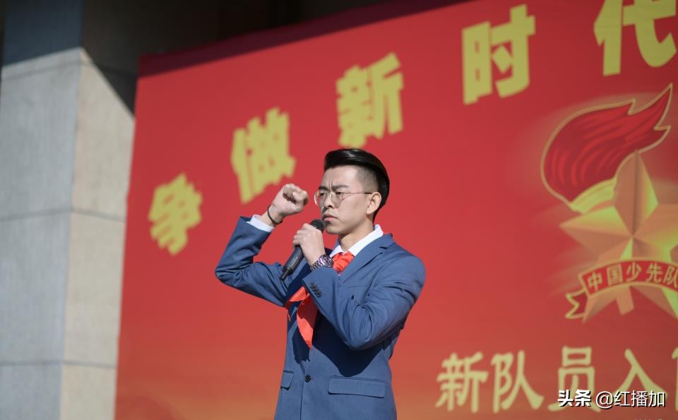 少先队员参加少先队活动感受,小学少先队员入队活动