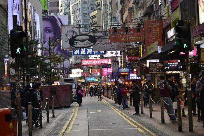 香港最繁华步行街,香港铜锣湾全球最高档的商业街