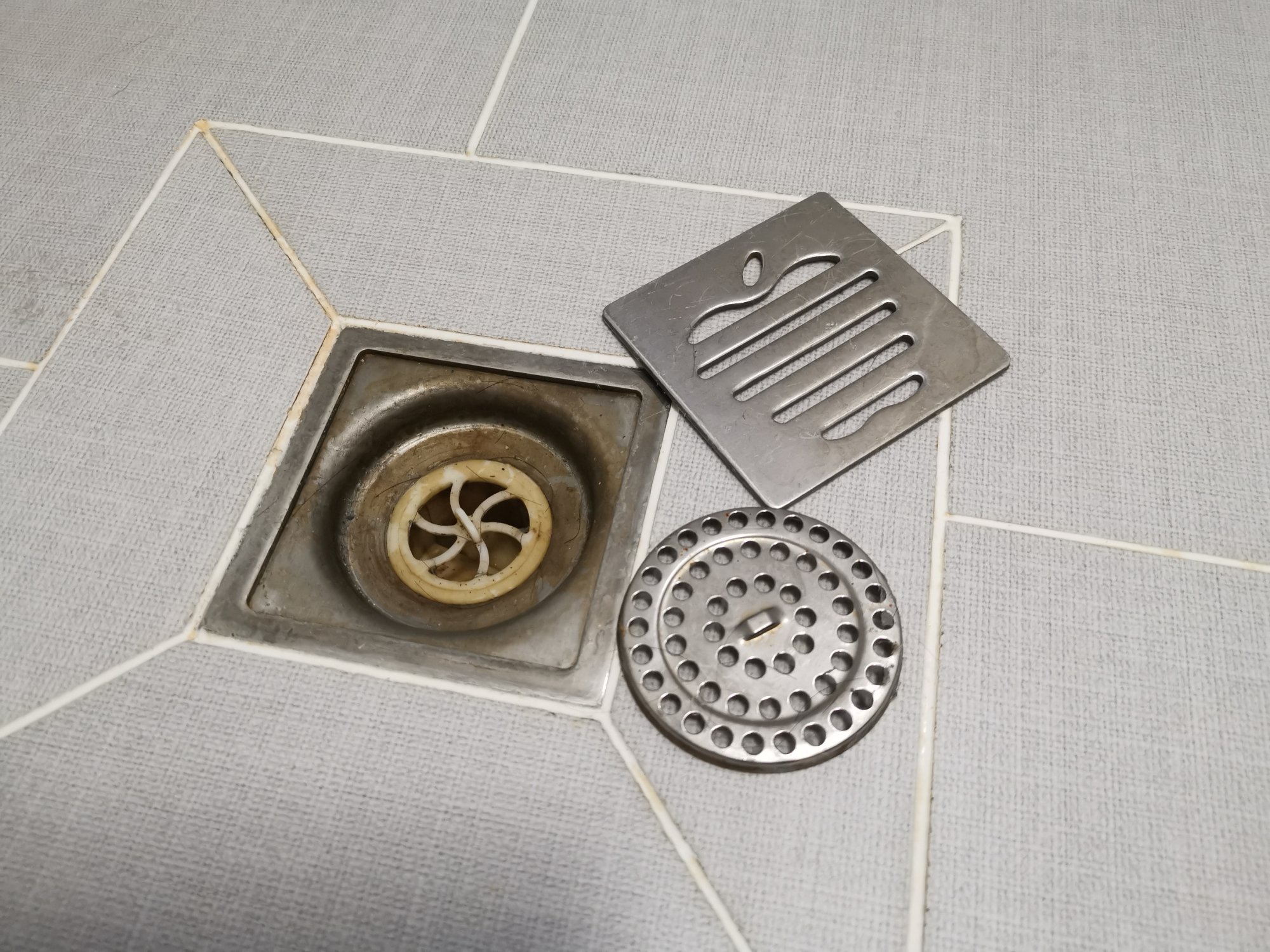 装修房子全包和半包的区别在哪,相同材料半包比全包省多少钱