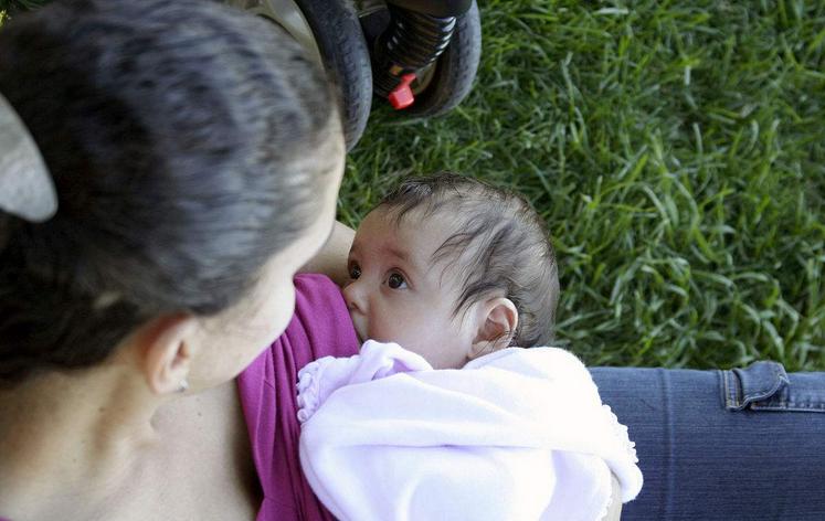 母乳快没有了喝什么追奶汤,母乳不足喝什么汤下奶