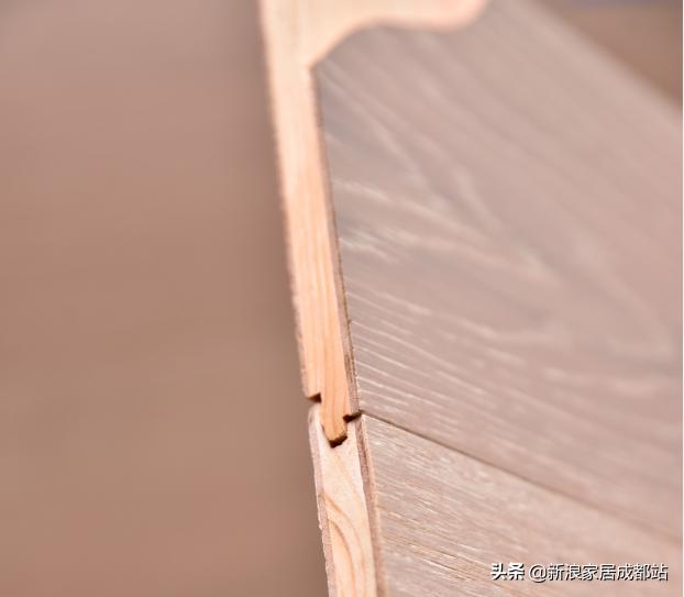 行家“鉴”好物丨资深工长王天松“考问”*达升**地板