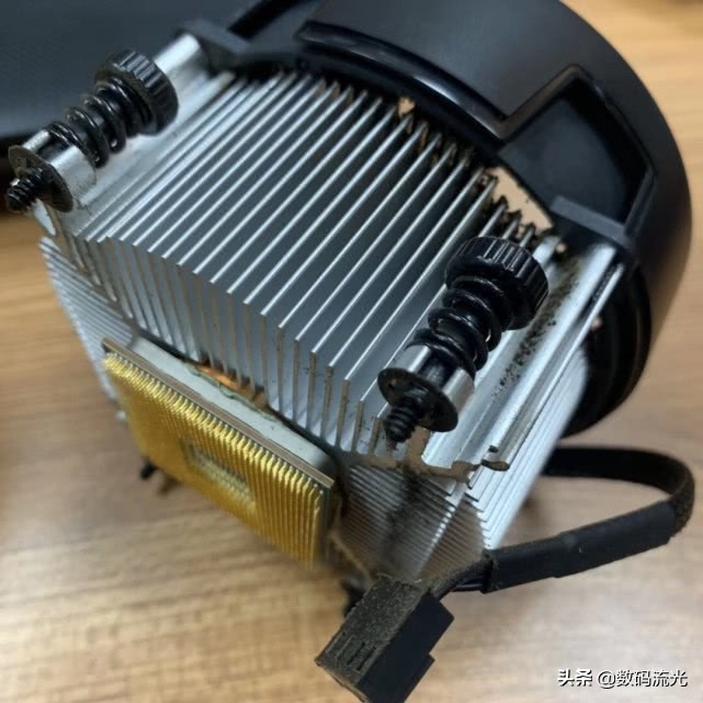 好船要配好帆:CPU散热器该怎么选择?风冷与水冷哪个好?