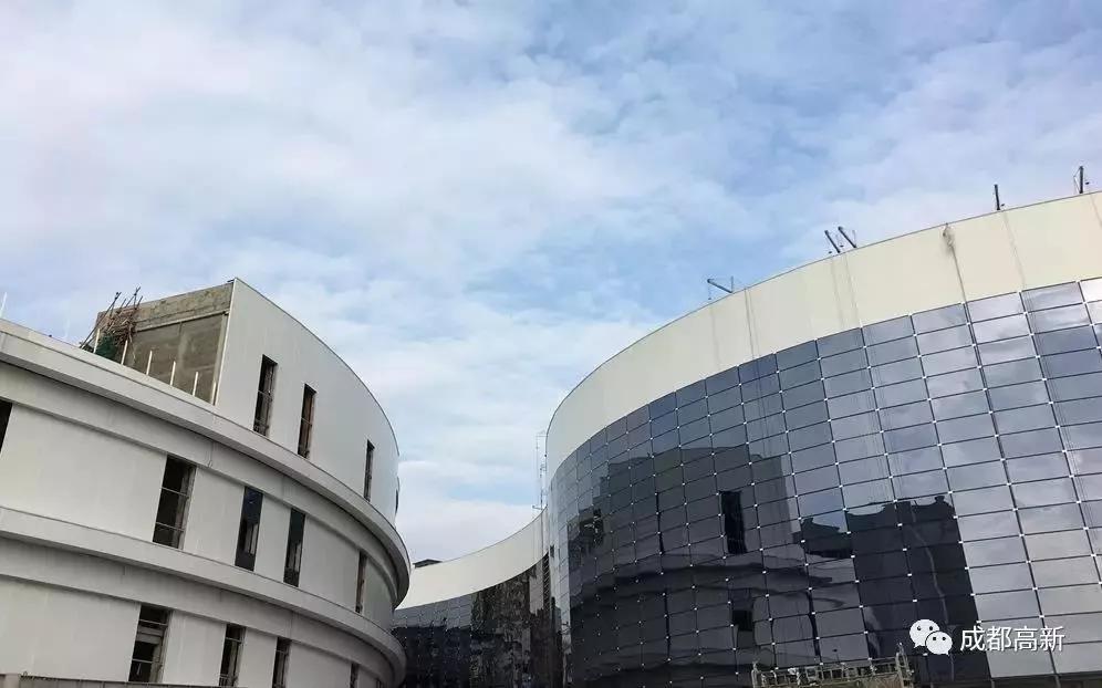 成都2024年火爆项目,巨变前夜智能网联汽车