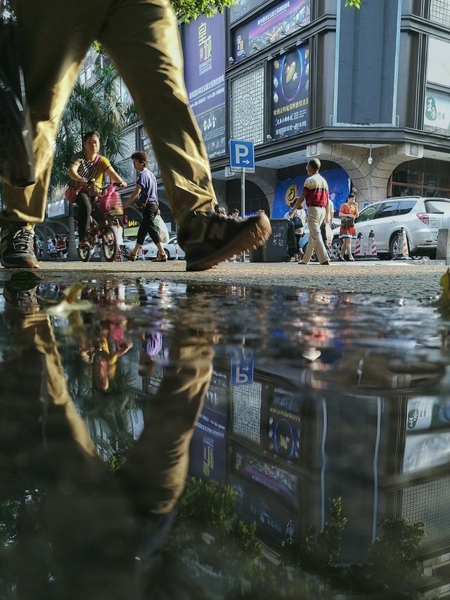 手机拍照用相机好还是微单好,手机拍照效果好还是单反相机好