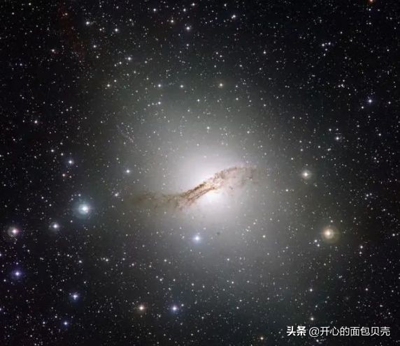 罕见的天象变化,什么星球比太阳亮9700倍