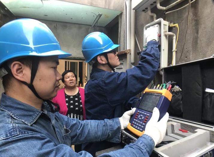 供电局怎样采集智能电表数据,智能电表供电所怎么抄表