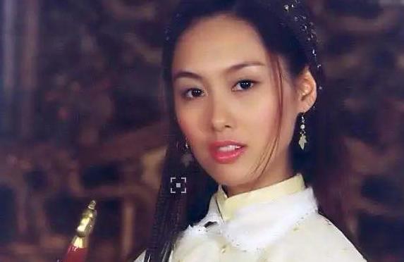 鹿鼎记女主角现况,鹿鼎记2014版的女主角变化