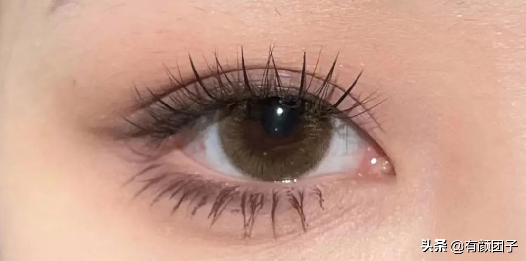 长得混血的女生适合戴什么美瞳,推荐给单眼皮小眼睛的混血美瞳