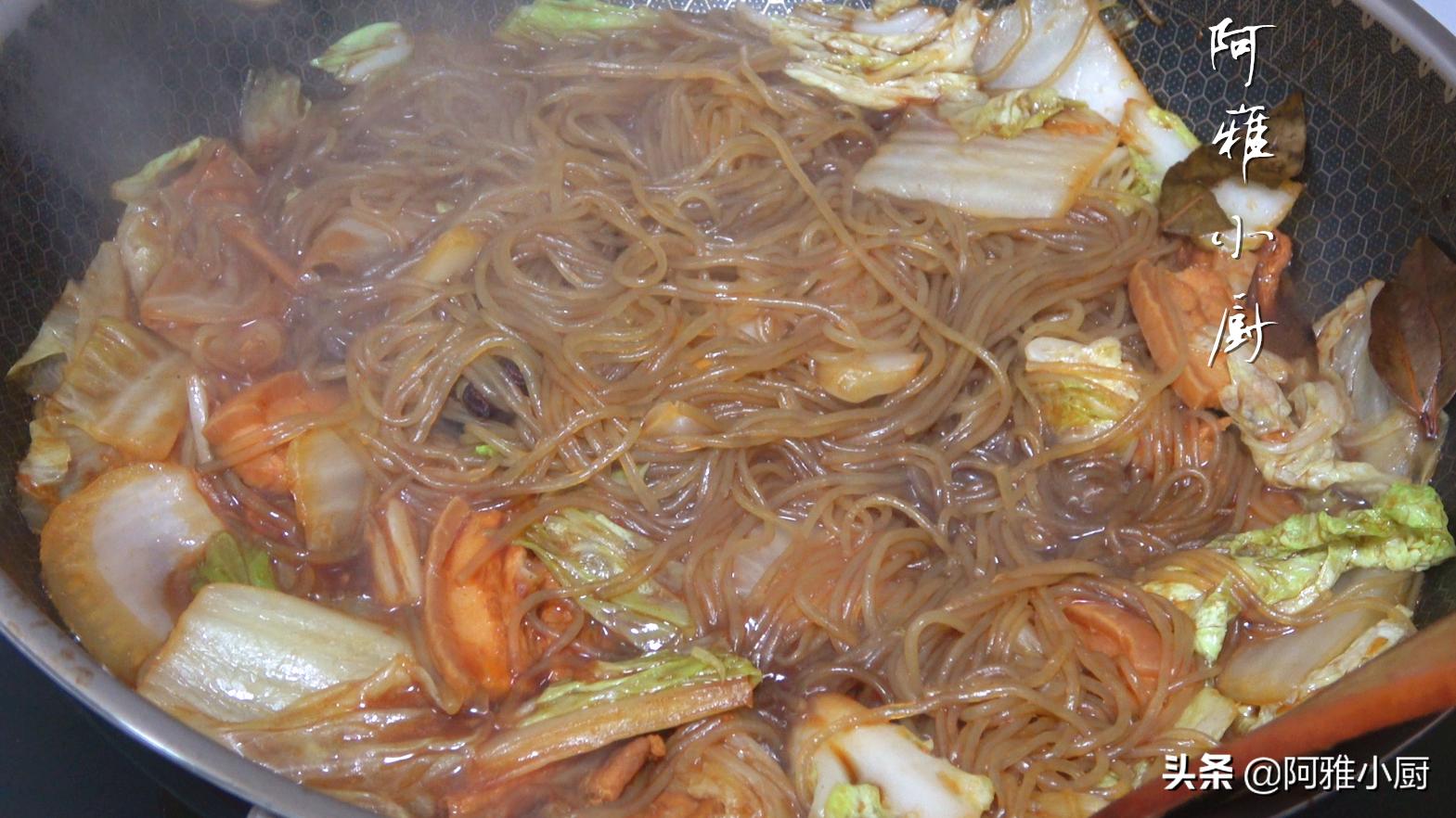 冬天家常菜100道白菜炖粉条,暖胃又下饭的白菜炖粉条