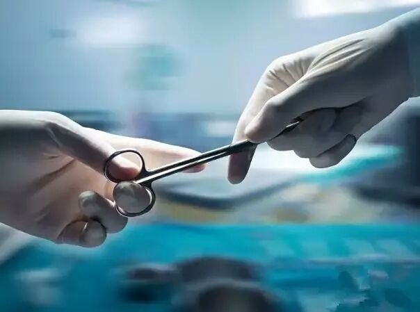 去医院做人流手术,不要的“胎儿”是怎么处理的?让人好心疼