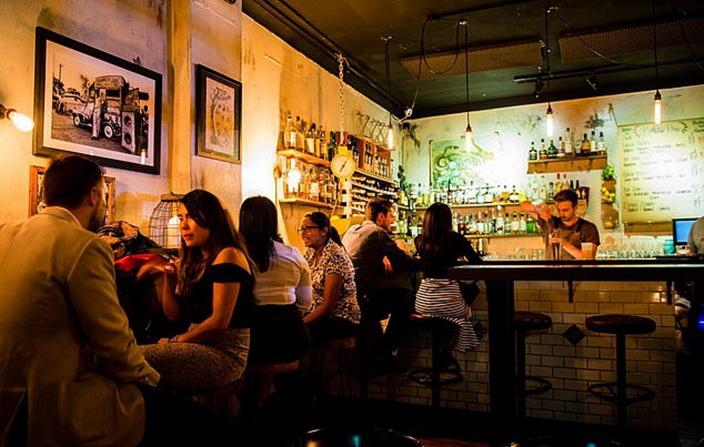 莫里森直播时出现口误，网友却说，没毛病，这很澳洲