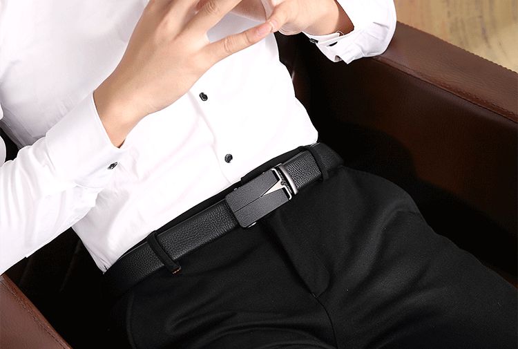 女人看包包男人看手表,女人看包包