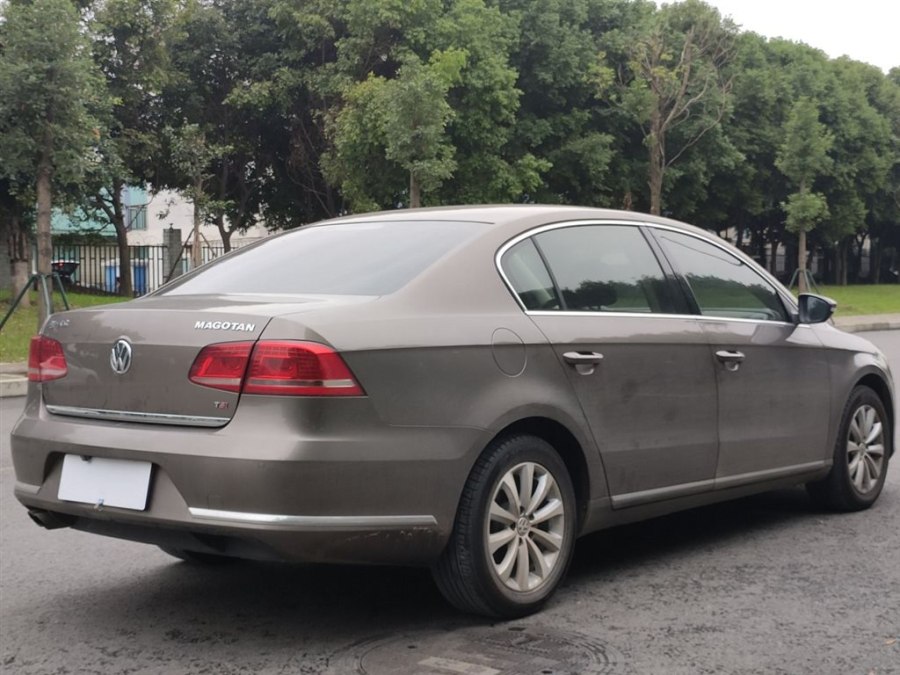 9万购买的二手2011款大众迈腾,9万大众迈腾价格