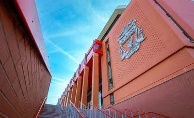 等一个人陪自己去利物浦,等一个人陪我去利物浦