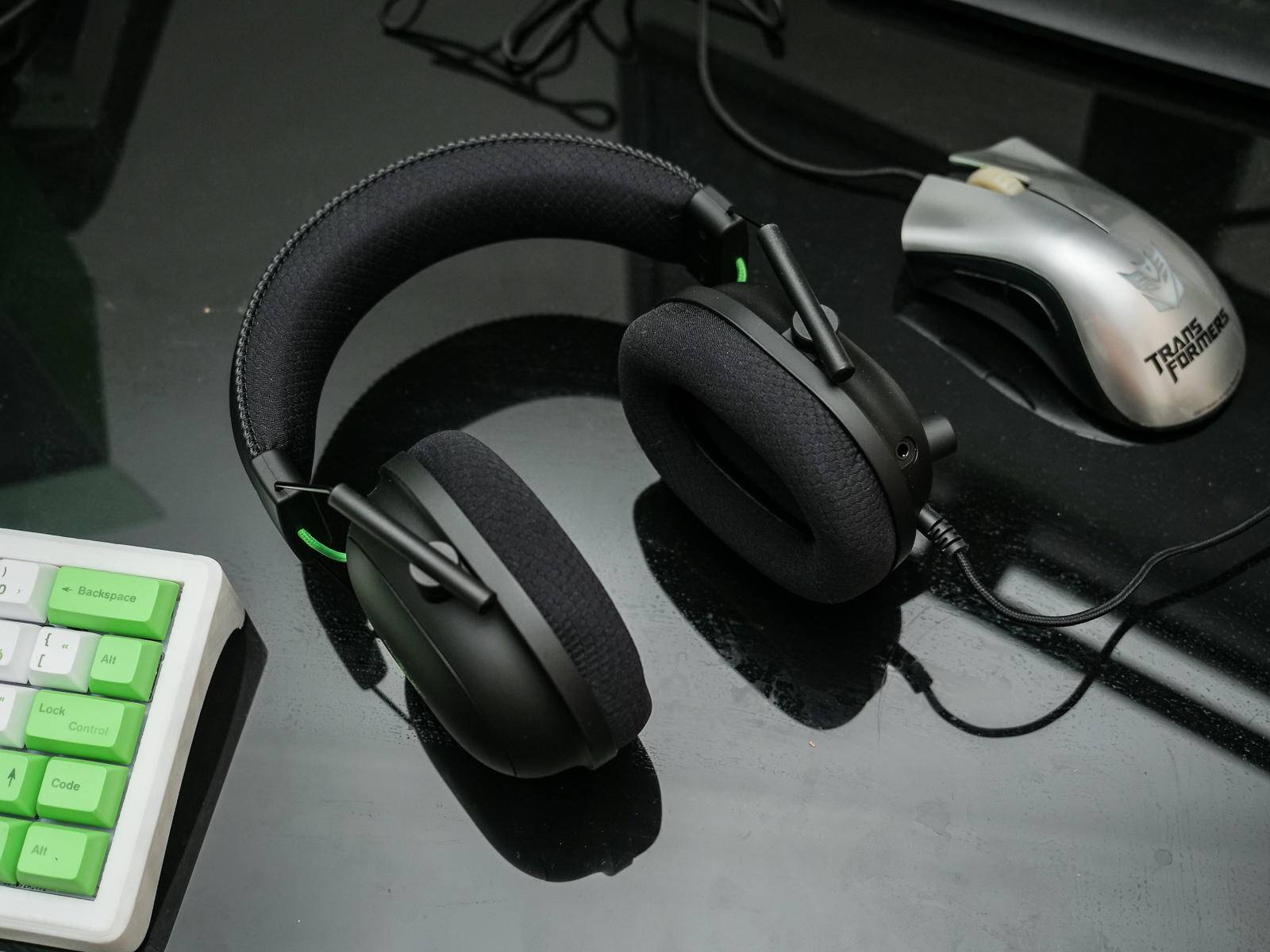 雷蛇razer旋风黑鲨v2x黑色国行,雷蛇旋风黑鲨v2专业款