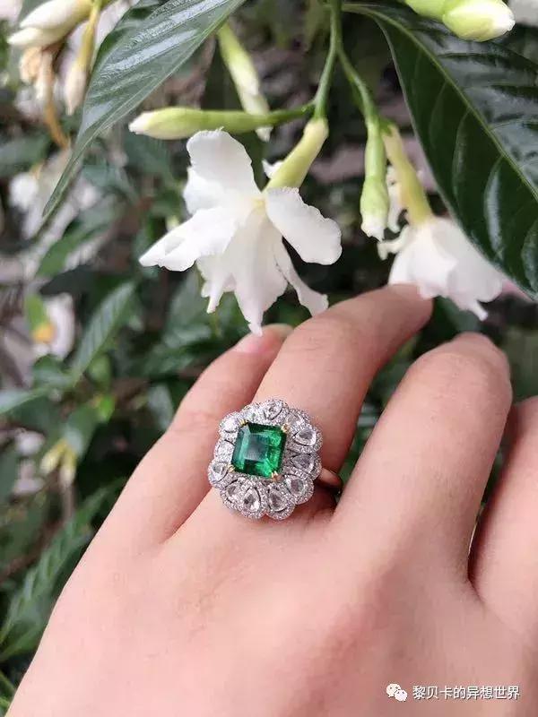 这些东西买的时候肉痛却天天用，她们说值了