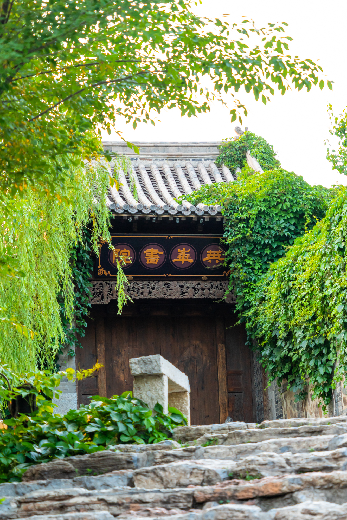 司马台长城的壮观雄奇+北方人的梦里水乡,都在这座京郊水镇了