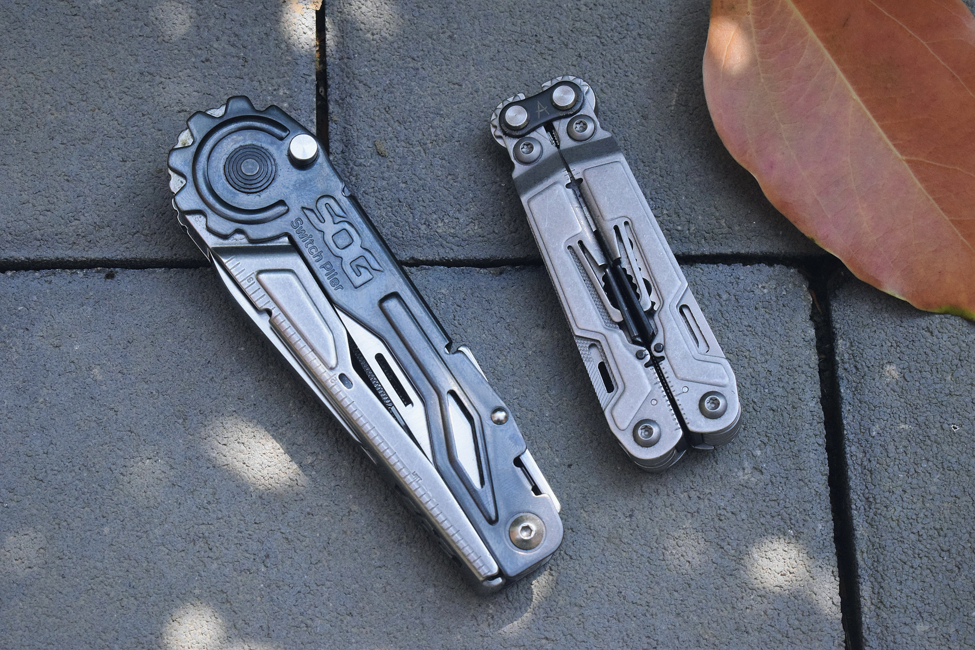 掌中利刃单手快开！——SOG迅猛龙多功能组合工具钳体验