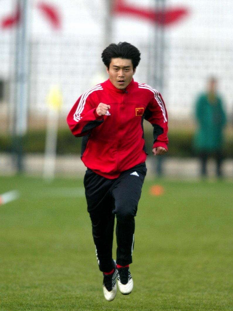 申思任意球大赛力压齐达内,申思任意球大赛2008