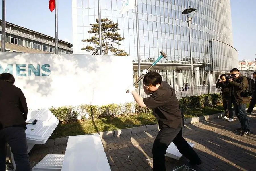 罗永浩首场直播,罗永浩现在直播几场