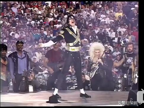 迈克尔杰克逊是世界音乐史第一人,迈克尔杰克逊被称为流行音乐之王