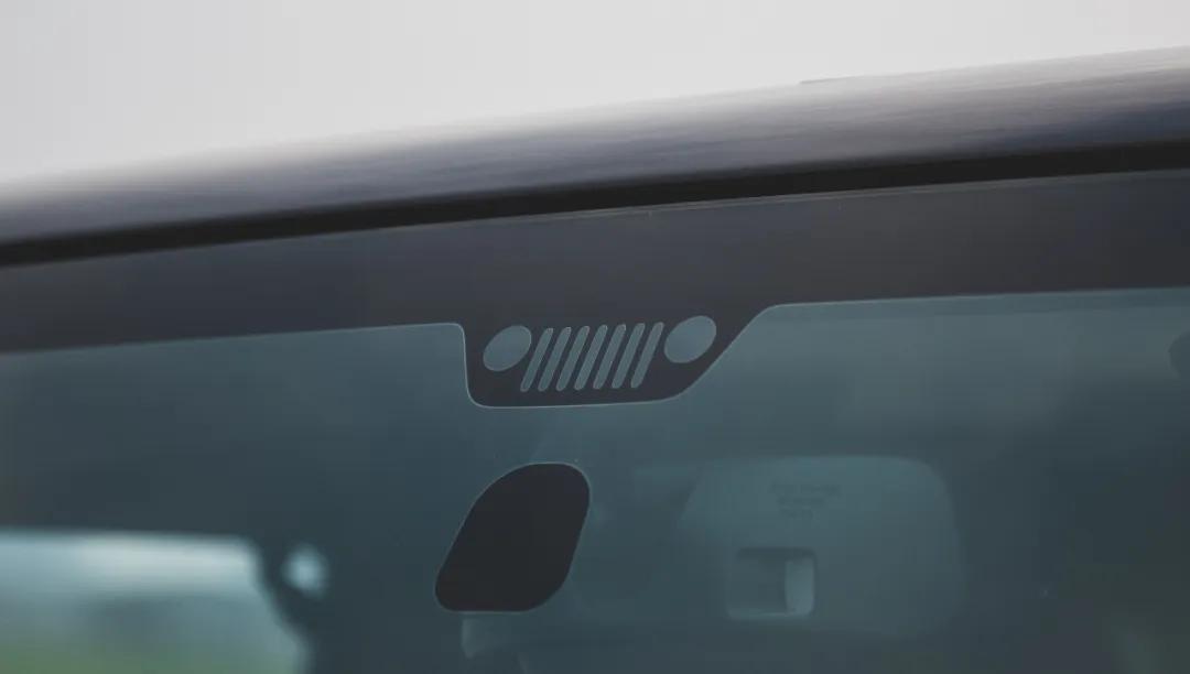 在城中开牧马人代步的人？我敬你是条汉子！